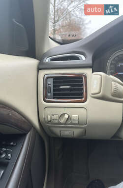 Универсал Volvo XC70 2011 в Киеве