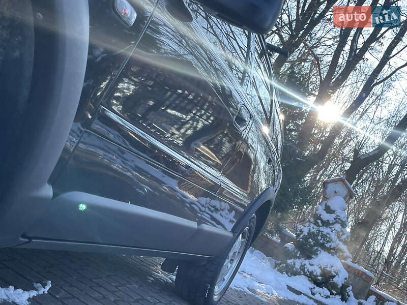 Универсал Volvo XC70 2003 в Львове