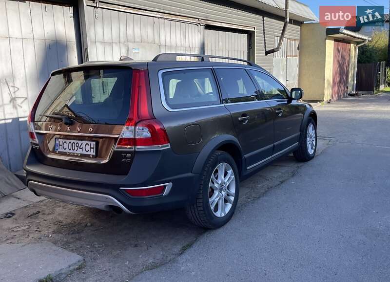 Универсал Volvo XC70 2016 в Львове