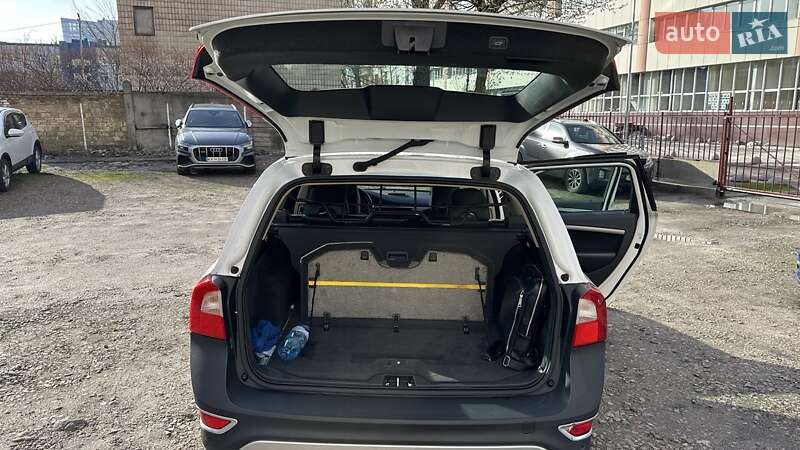 Универсал Volvo XC70 2008 в Киеве