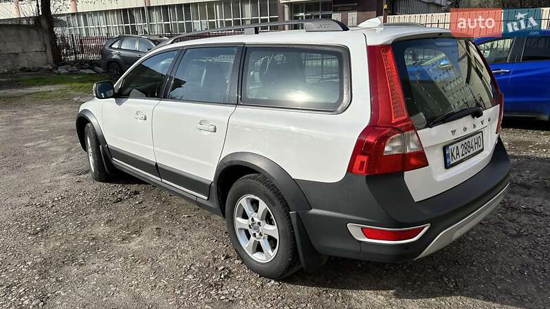 Универсал Volvo XC70 2008 в Киеве