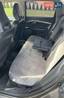 Универсал Volvo XC70 2009 в 