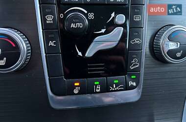 Универсал Volvo XC70 2014 в 