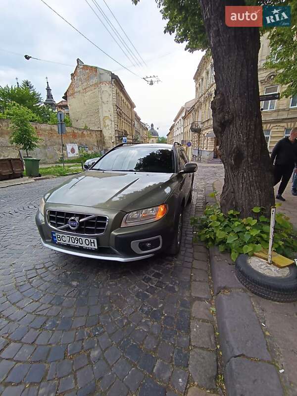 Універсал Volvo XC70 2010 в 