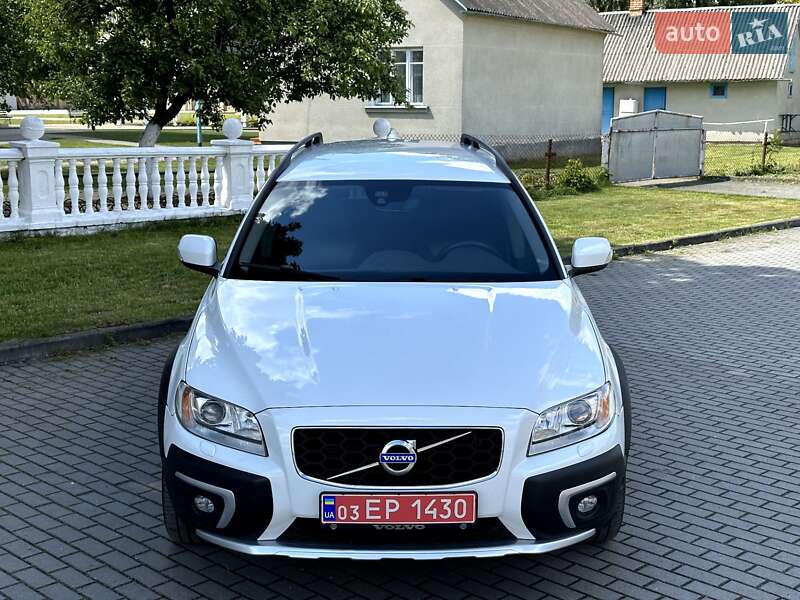 Универсал Volvo XC70 2016 в Радивилове