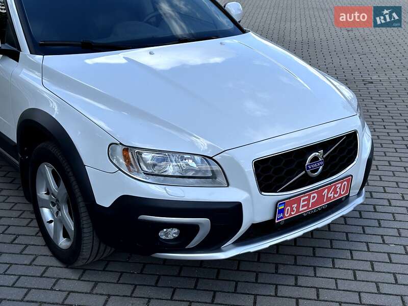 Универсал Volvo XC70 2016 в Радивилове
