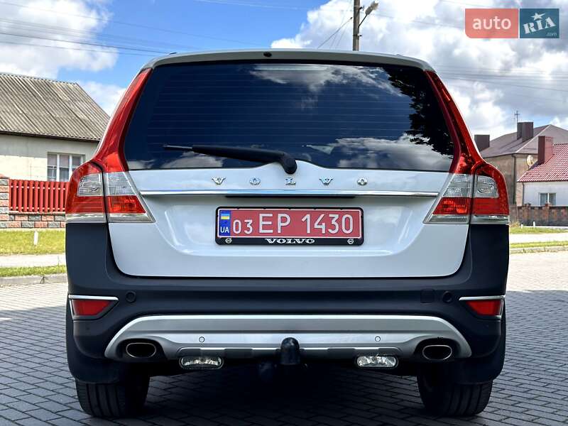 Универсал Volvo XC70 2016 в Радивилове