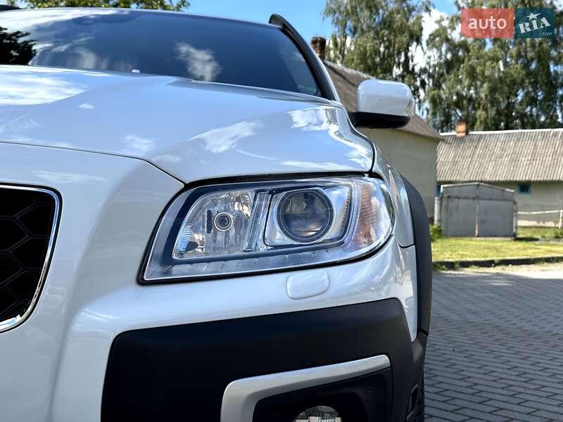 Универсал Volvo XC70 2016 в Радивилове