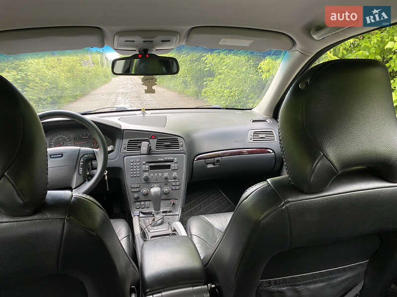 Універсал Volvo XC70 2002 в Києві фото 6 Універсал Volvo XC70 2002 в Києві