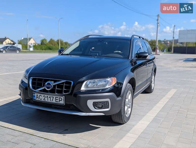 Volvo XC70 2010