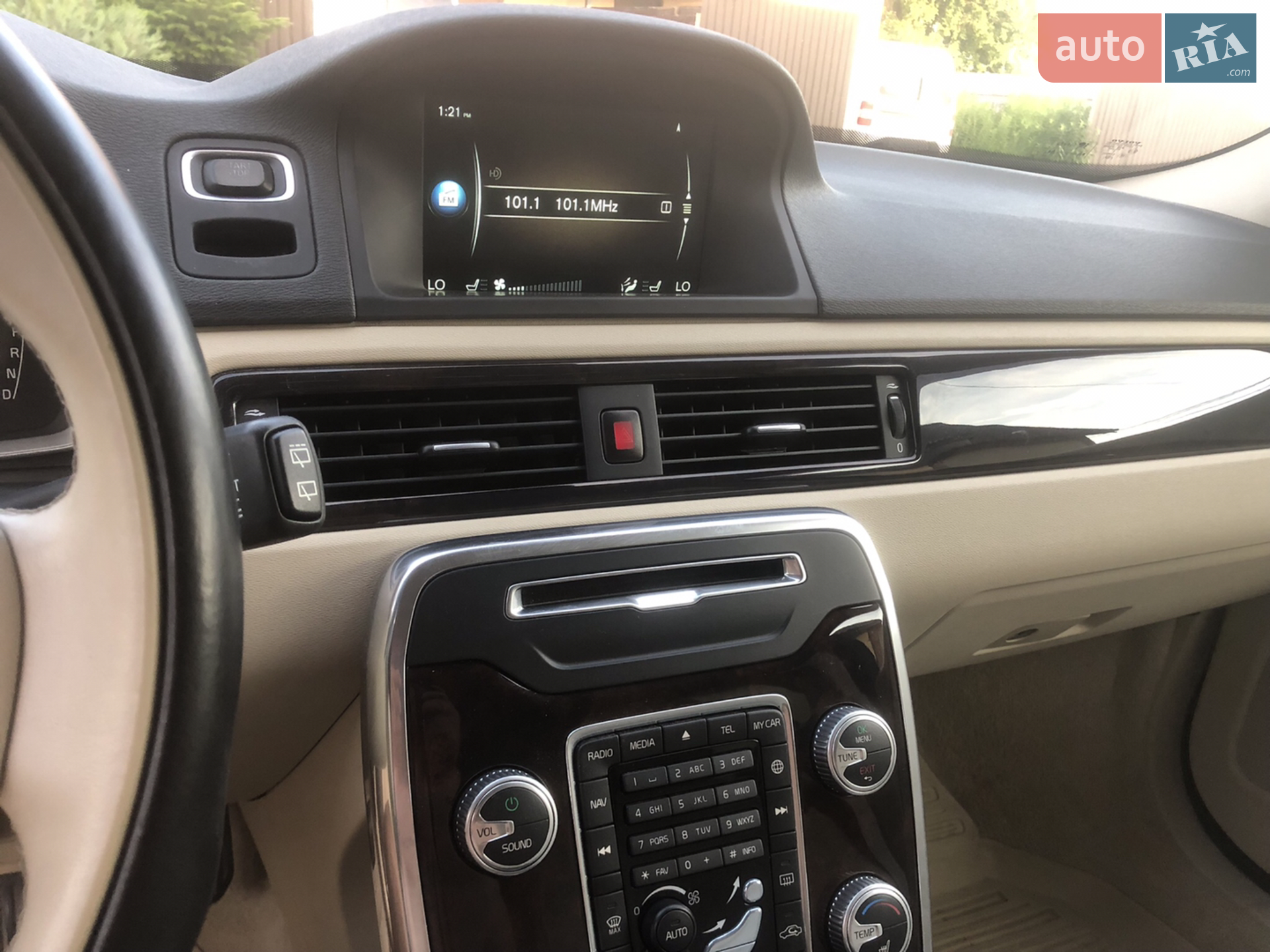 2015 Volvo XC70 - мініатюра 18