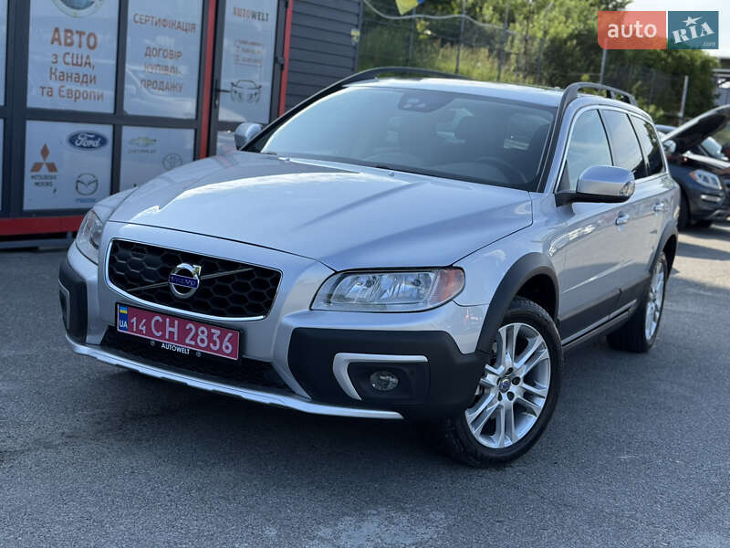 Volvo XC70 2015