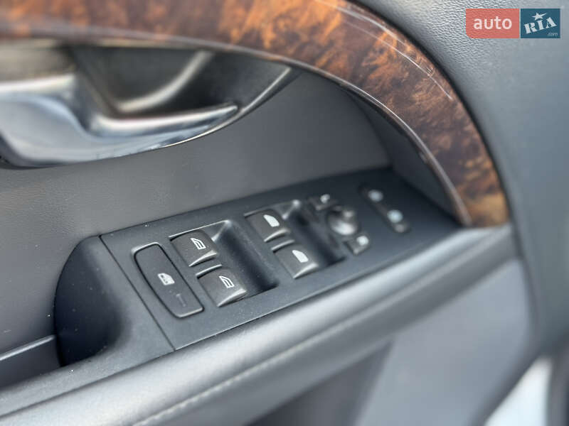 Универсал Volvo XC70 2015 в Львове фото 14 Универсал Volvo XC70 2015 в Львове