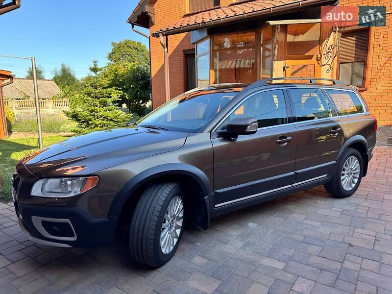 Volvo XC70 2013