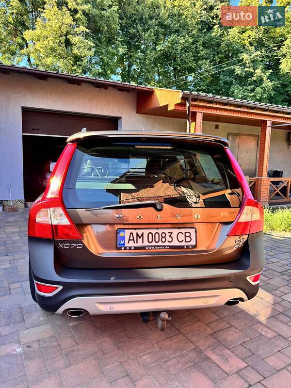 Универсал Volvo XC70 2013 в Звягеле