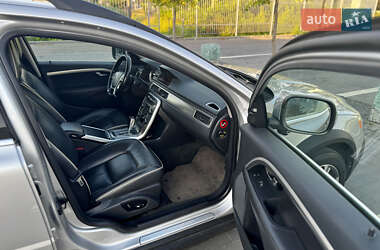 Универсал Volvo XC70 2011 в 
