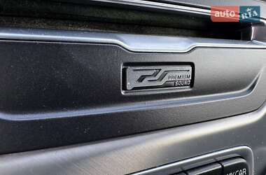 Универсал Volvo XC70 2011 в 