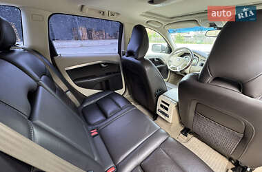 Універсал Volvo XC70 2010 в 