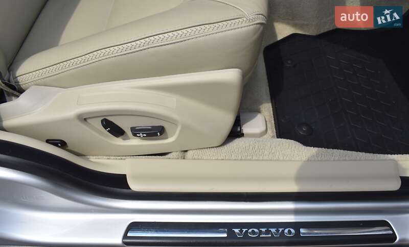 Універсал Volvo XC70 2016 в Києві