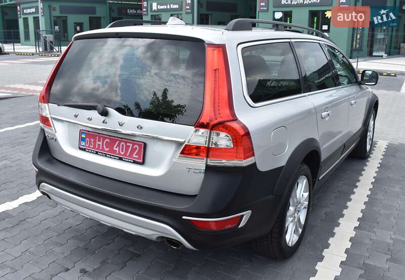 Універсал Volvo XC70 2016 в Києві