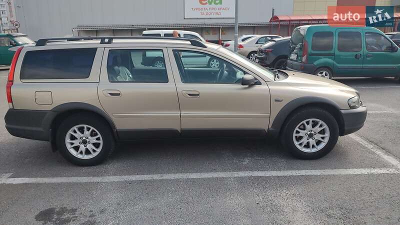 Универсал Volvo XC70 2004 в Львове