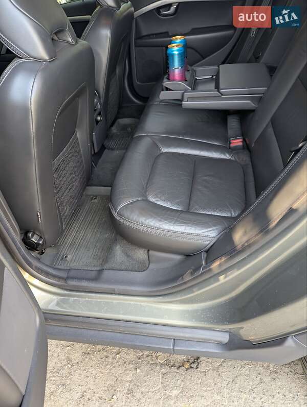 Универсал Volvo XC70 2010 в Львове фото 6 Универсал Volvo XC70 2010 в Львове