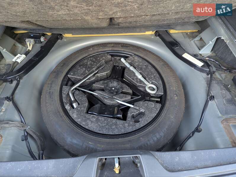 Универсал Volvo XC70 2010 в Львове фото 7 Универсал Volvo XC70 2010 в Львове