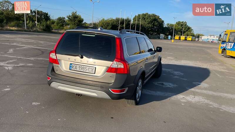 Універсал Volvo XC70 2008 в Києві