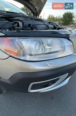 Универсал Volvo XC70 2008 в 