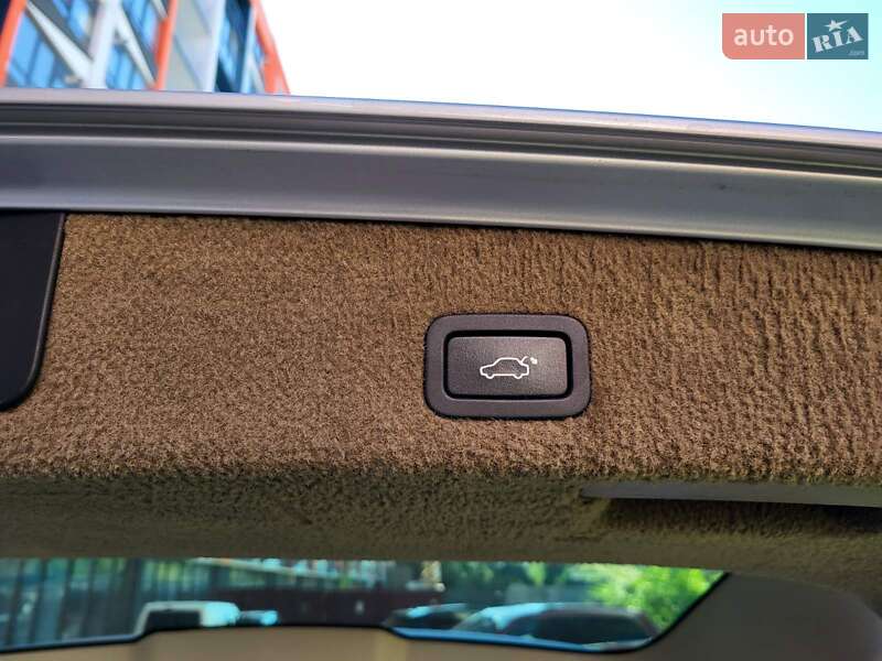 Универсал Volvo XC70 2014 в Хмельницком