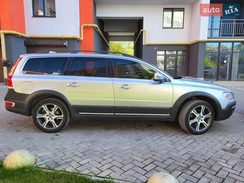 Универсал Volvo XC70 2014 в Хмельницком