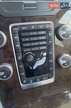 Универсал Volvo XC70 2015 в 