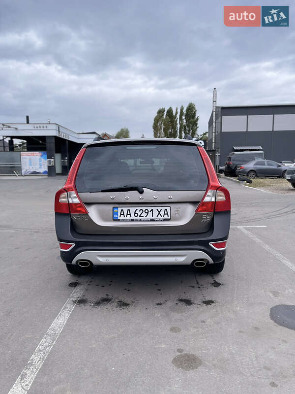 Универсал Volvo XC70 2011 в Киеве