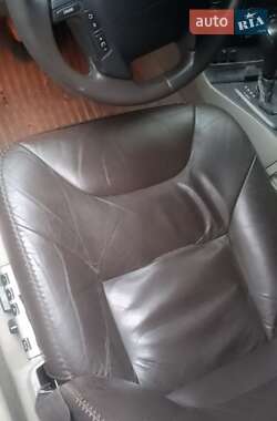 Универсал Volvo XC70 2004 в  фото 3 Универсал Volvo XC70 2004 в