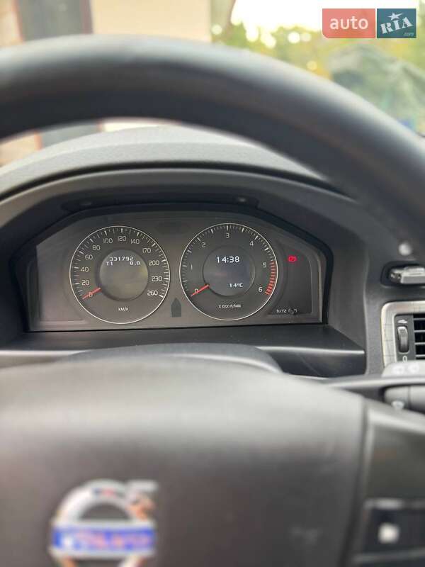Универсал Volvo XC70 2008 в Киеве