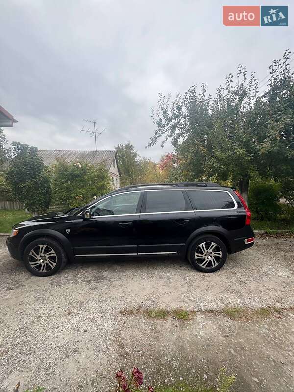 Универсал Volvo XC70 2008 в Киеве