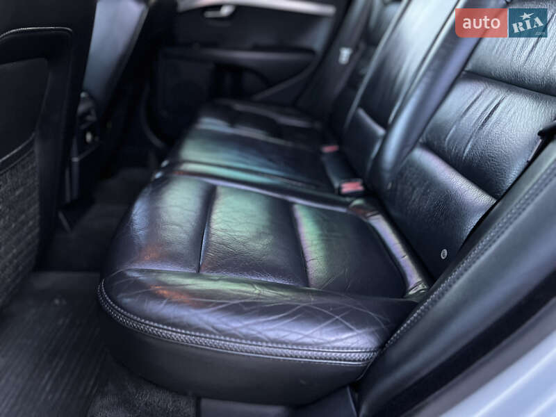Универсал Volvo XC70 2007 в Черновцах фото 58 Универсал Volvo XC70 2007 в Черновцах