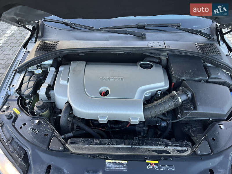 Универсал Volvo XC70 2007 в Черновцах фото 63 Универсал Volvo XC70 2007 в Черновцах