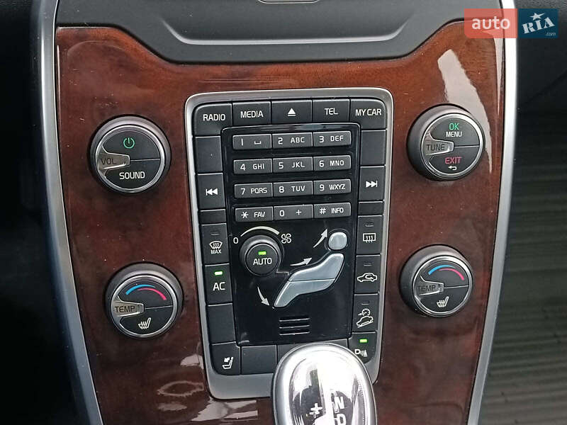 Универсал Volvo XC70 2012 в Харькове