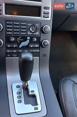 Универсал Volvo XC70 2008 в 