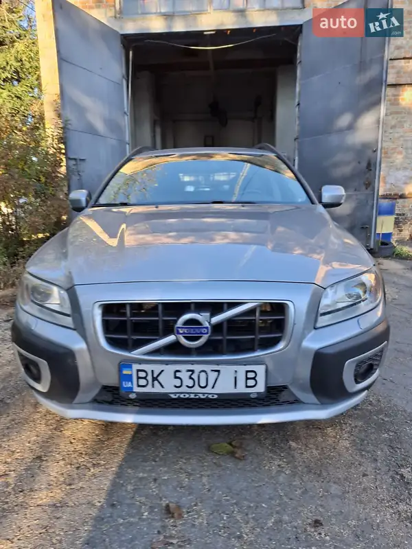 Volvo XC70