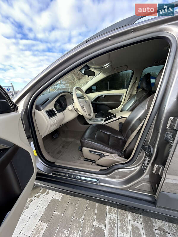 Универсал Volvo XC70 2007 в Борисполе фото 17 Универсал Volvo XC70 2007 в Борисполе