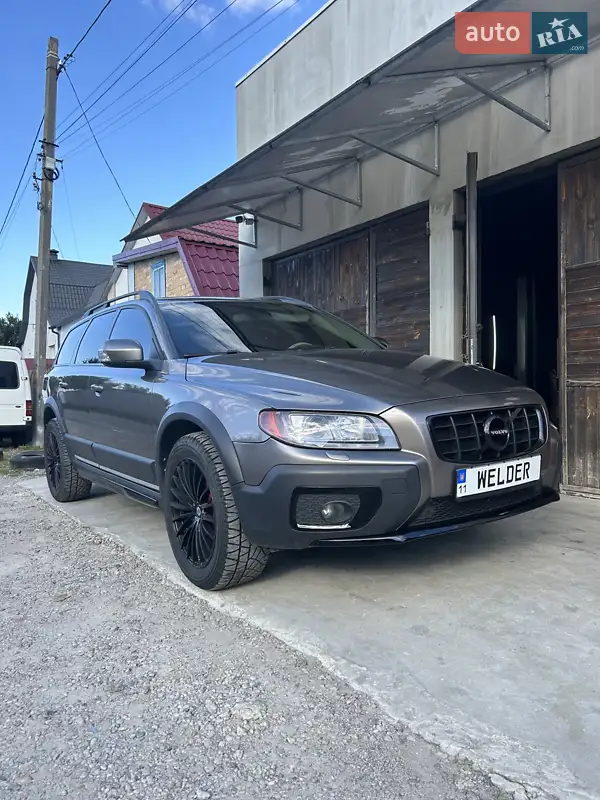 Volvo XC70