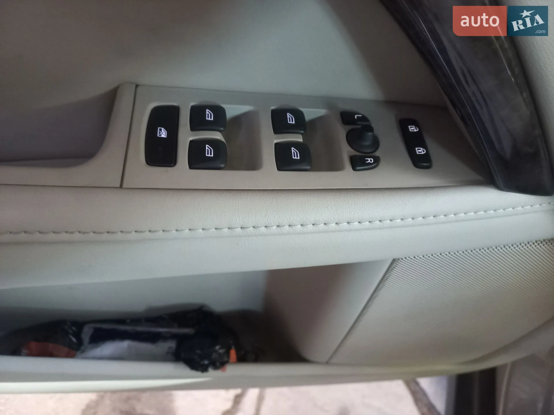 2015 Volvo XC70 - мініатюра 8
