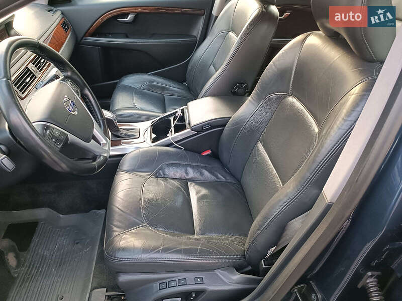 Универсал Volvo XC70 2012 в Харькове фото 19 Универсал Volvo XC70 2012 в Харькове