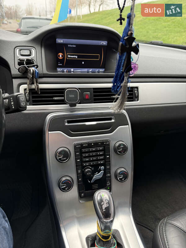 Универсал Volvo XC70 2013 в Киеве фото 6 Универсал Volvo XC70 2013 в Киеве