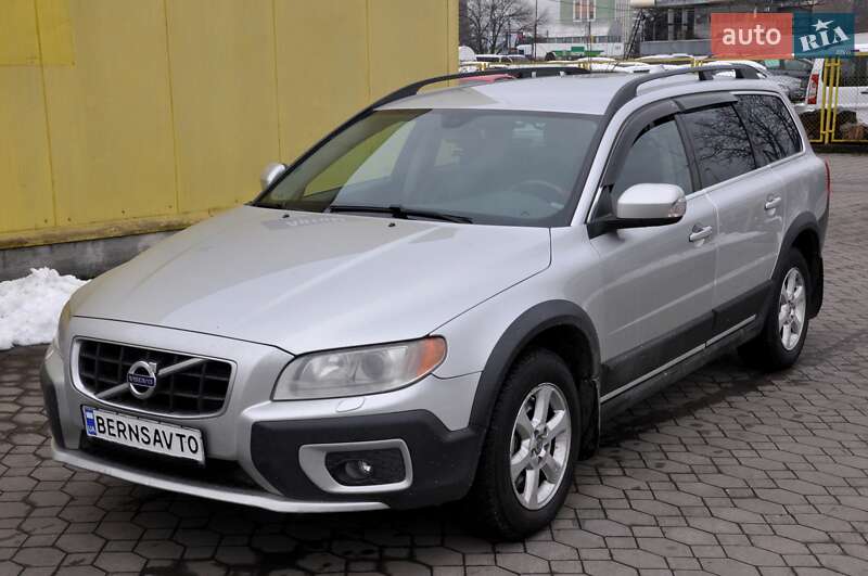 Універсал Volvo XC70 2010 в Львові