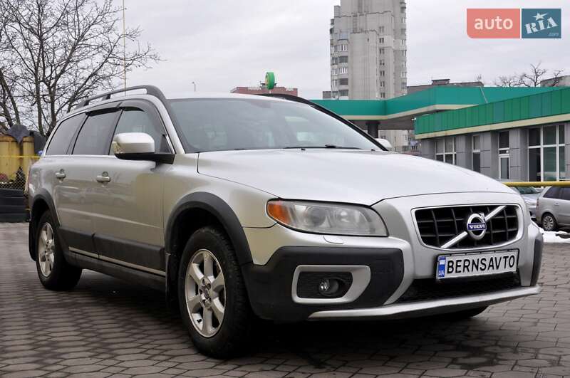 Універсал Volvo XC70 2010 в Львові
