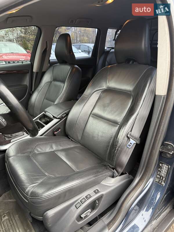 Універсал Volvo XC70 2012 в Сумах фото 27 Універсал Volvo XC70 2012 в Сумах