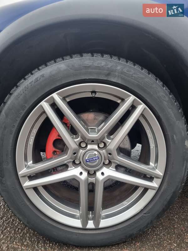 Универсал Volvo XC70 2005 в Львове